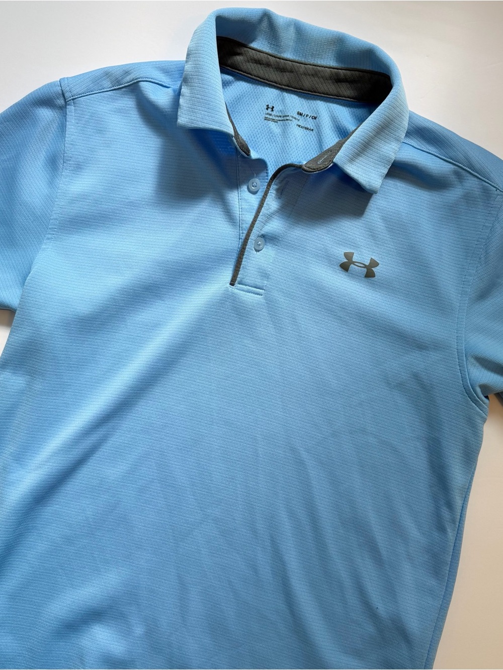 Under Armour Men’s Blue Performance Golf Polo Small